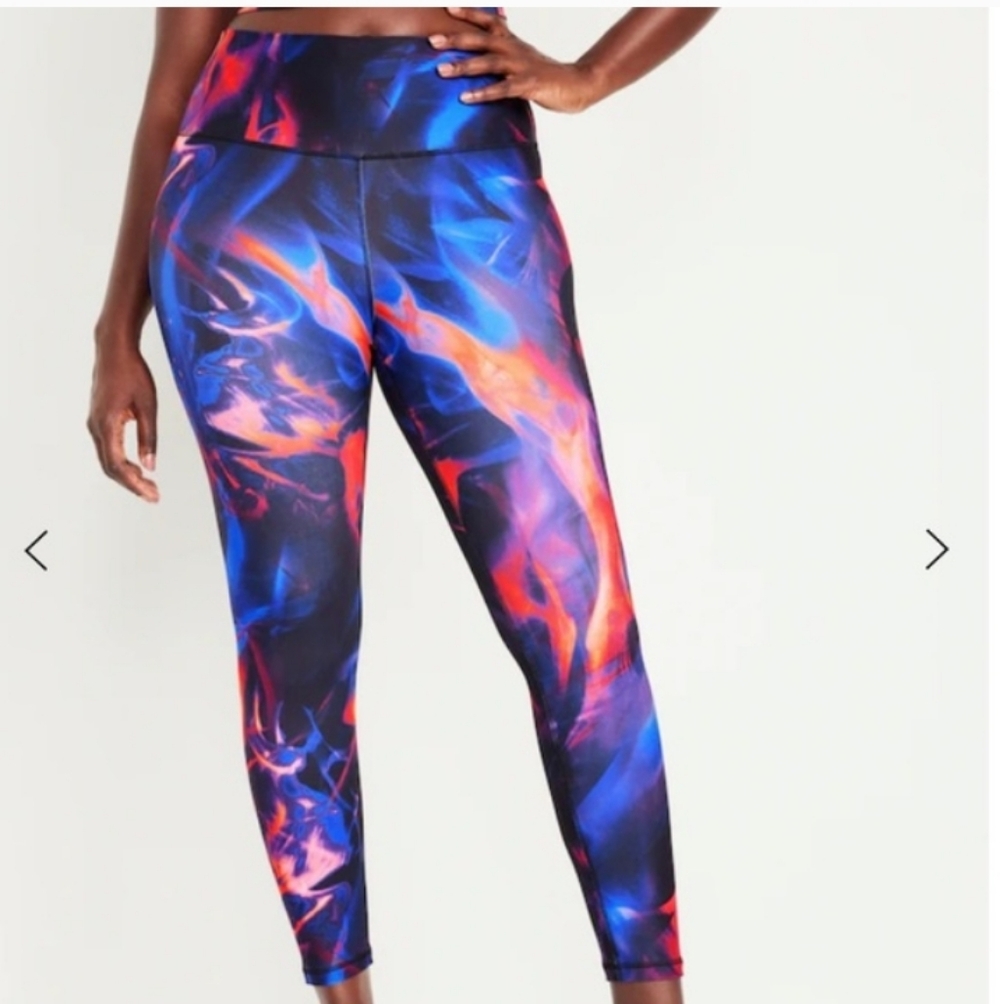 Leggings And Bonus Tee Shirt